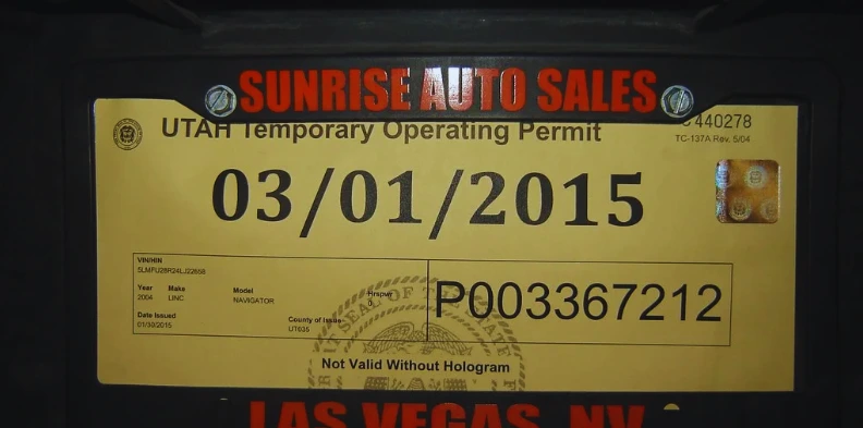 Ejemplo actualizado de Placas temporales emitidas directamente por el DMV de Utah