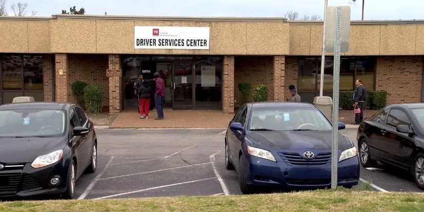 Tramitar placas temporales en Tennessee